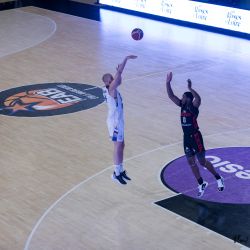 img-0648-web-67b2334750926932579076.jpg