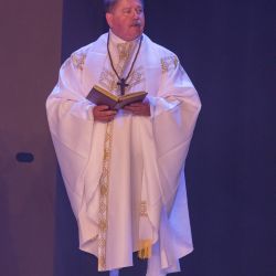 img-9330-wb-69da423cf1e47034757524.jpg